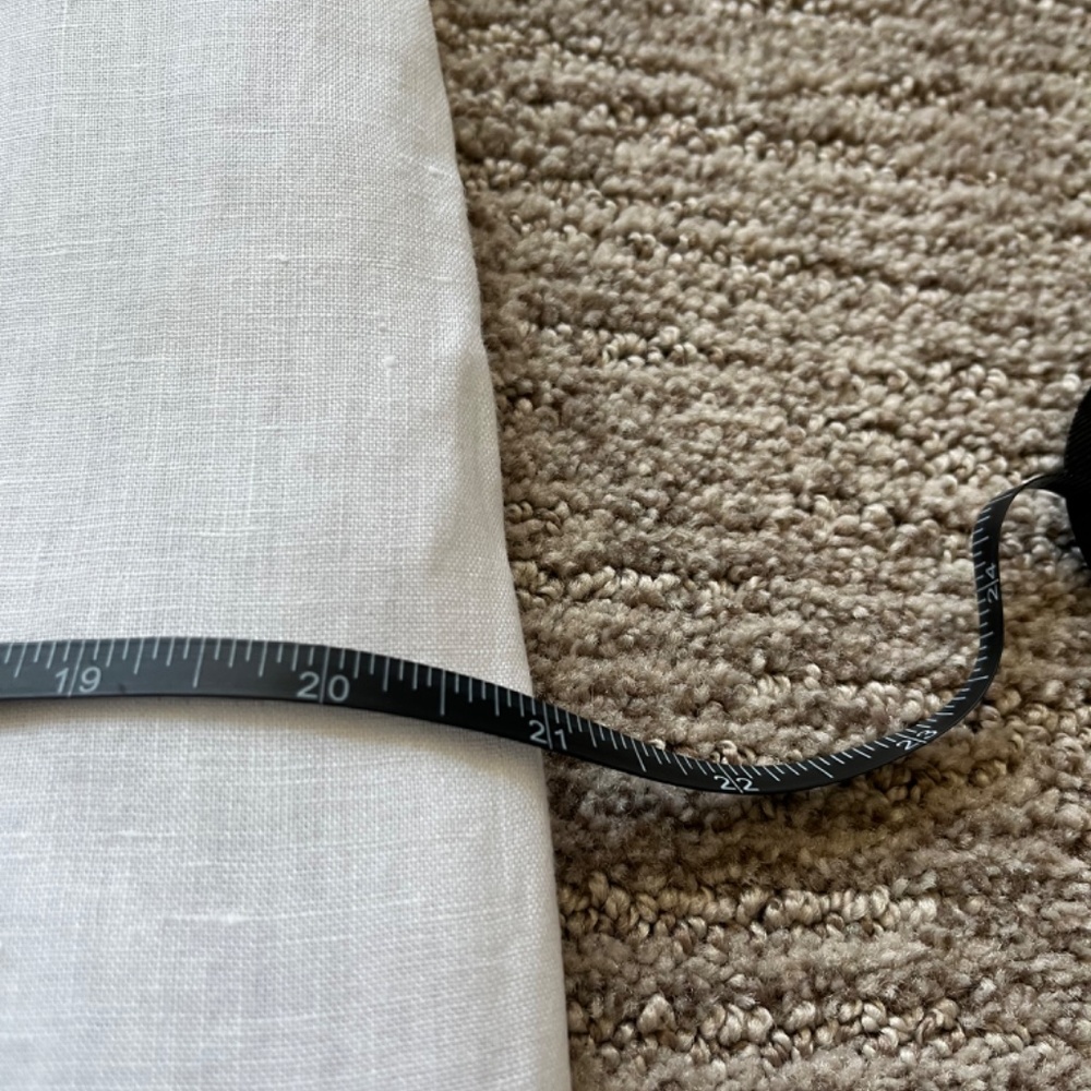 Chelsea and Theodore linen tunic - Picture 7 of 10